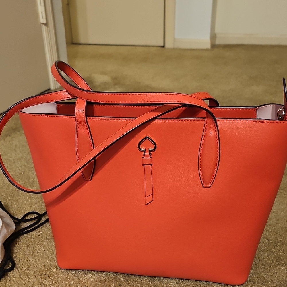 Kate Spade Coral Tote with Heart Accent And Matching Wallet